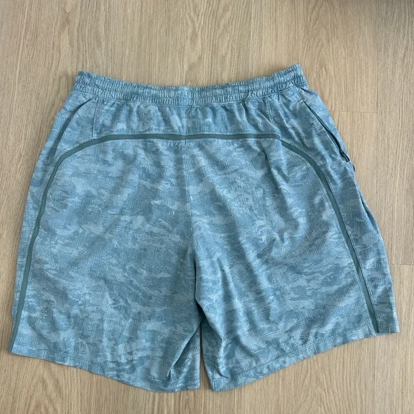 Lululemon Pace Breaker Short 9" *Liner XL - Picture 3 of 5